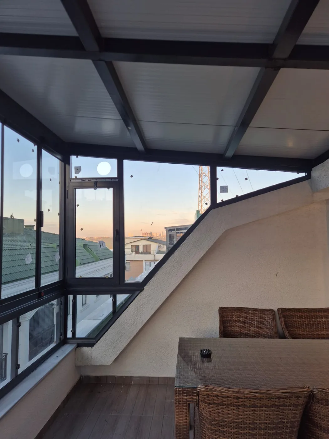Kupa cam balkon sistemi uygulama örneği